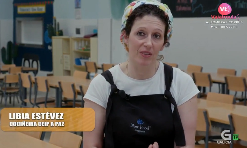 Cocinera de comedor escolar en entrevista